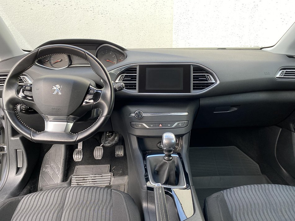 Peugeot 308 1.2 PT 