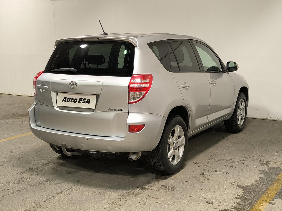 Toyota RAV4 2.2 D4D 