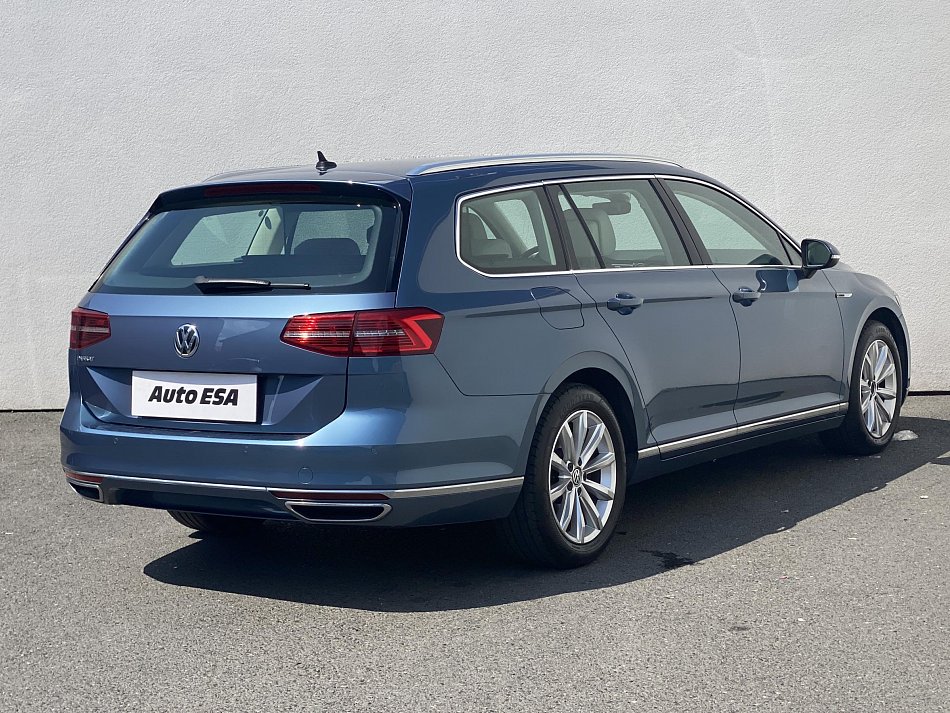 Volkswagen Passat 2.0TDi Highline 4x4