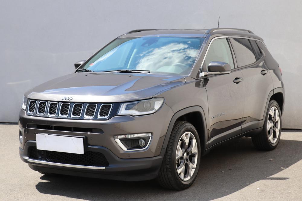 Jeep Compass, 2018 - pohled č. 3