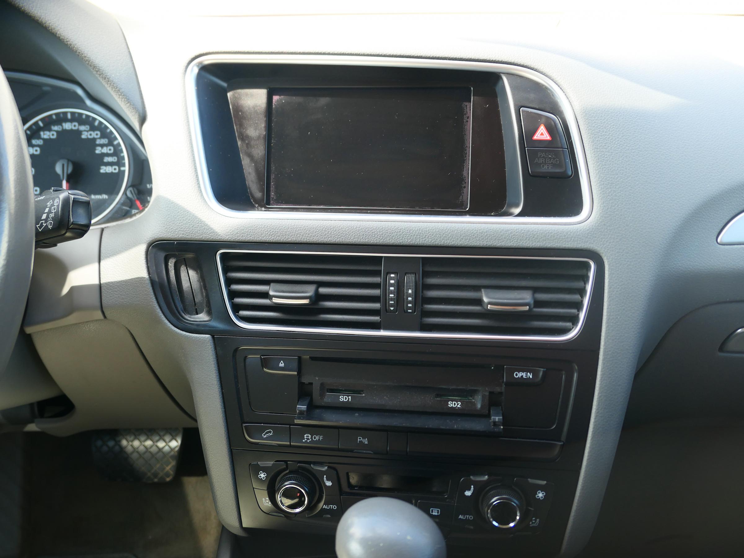 Audi Q5, 2012 - pohled č. 10