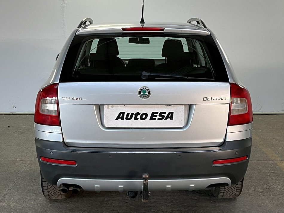 Škoda Octavia II 2.0 TDi Scout 4x4