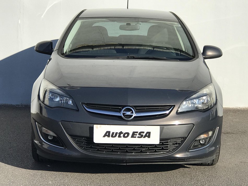 Opel Astra 2.0 CDTi 