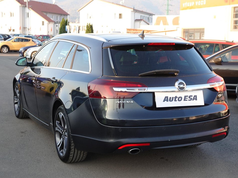 Opel Insignia 2.0CDTi 