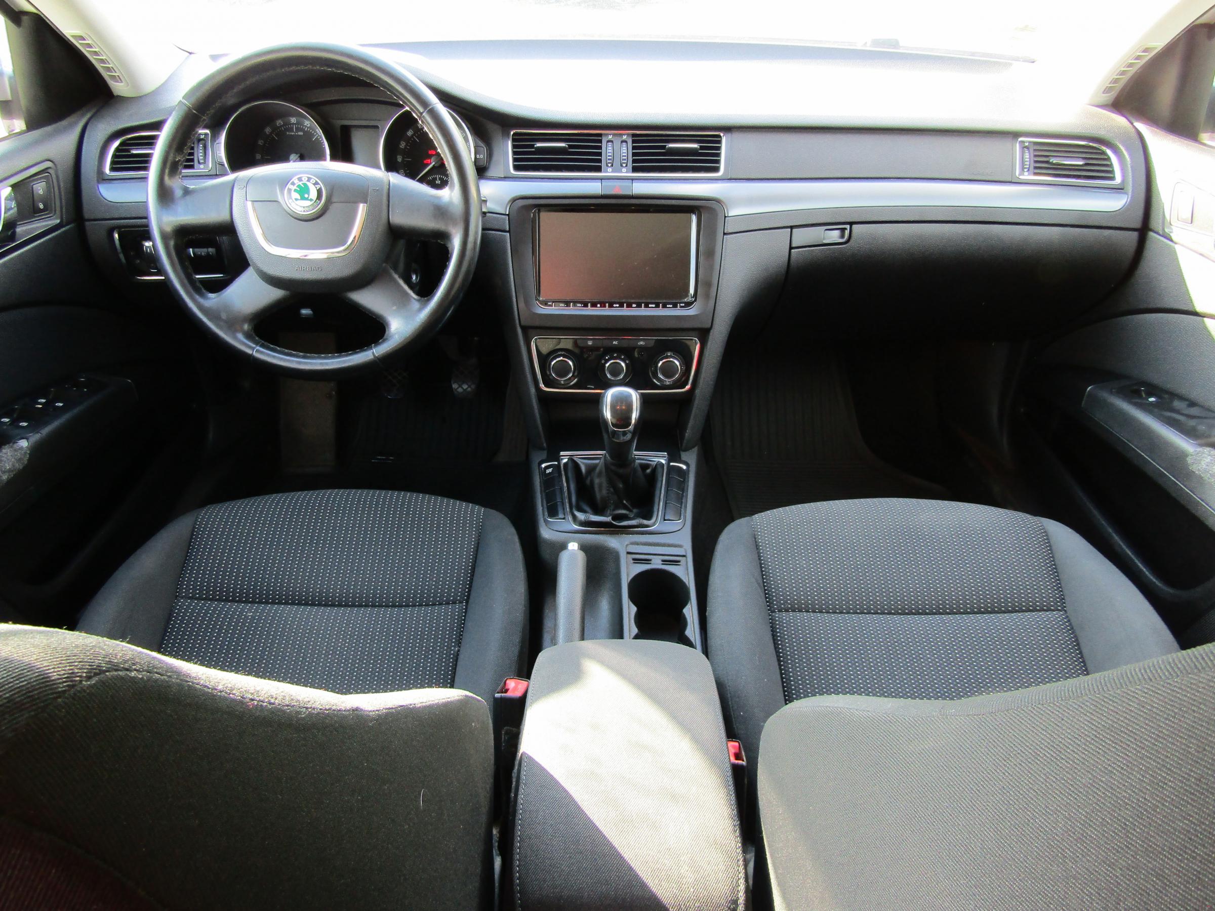 Škoda Superb II, 2009 - pohled č. 9