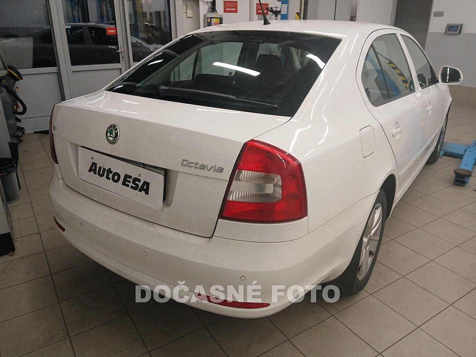 Škoda Octavia II 1.6 TDi Elegance