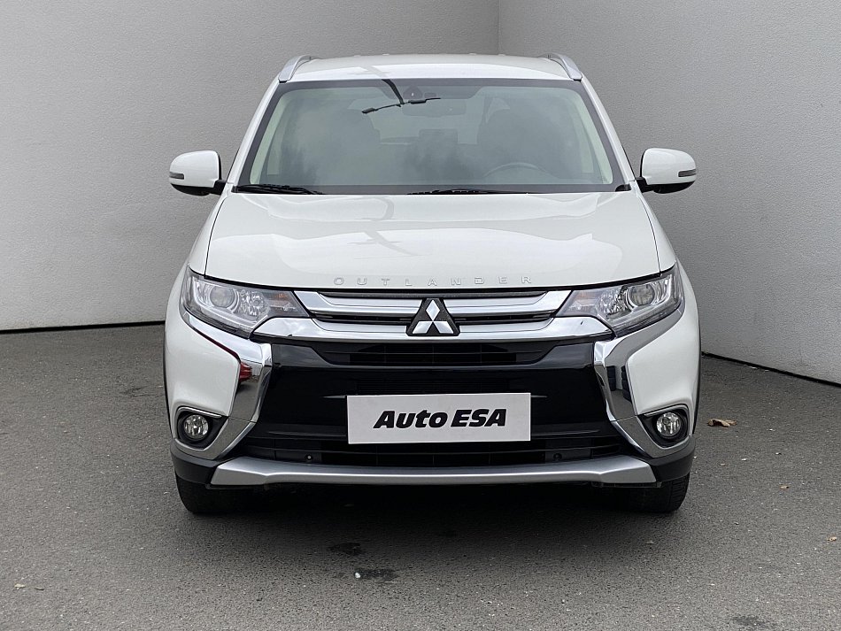 Mitsubishi Outlander 2.0 MIVEC Intense