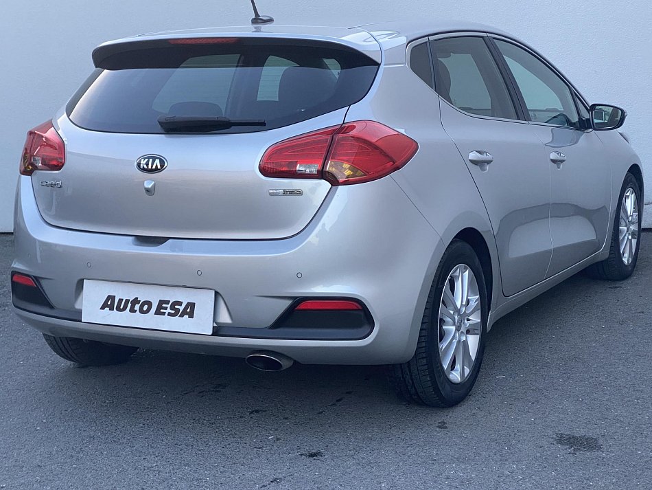 Kia Ceed 1.6GDi 