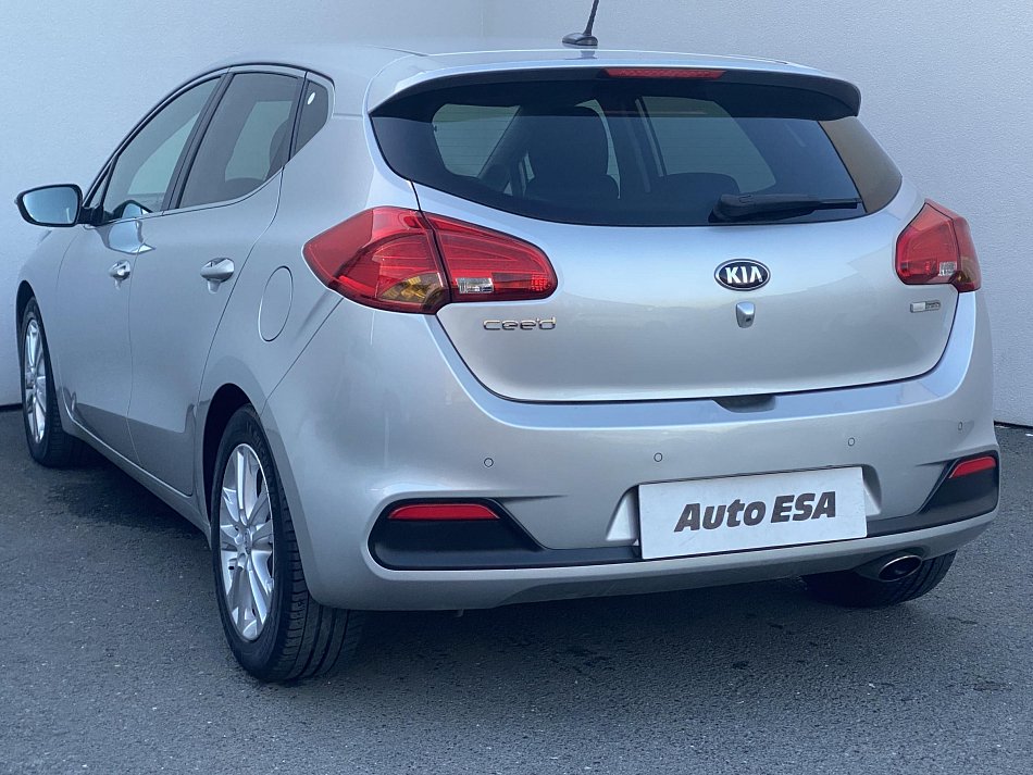 Kia Ceed 1.6GDi 