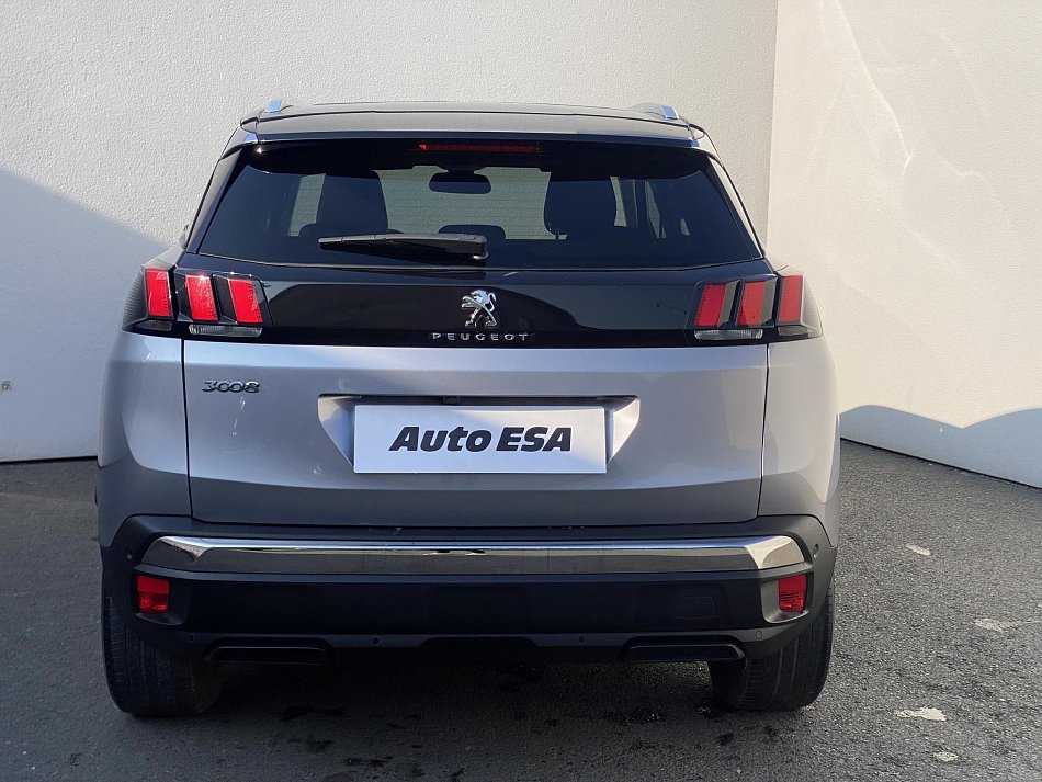 Peugeot 3008 1.2PT Allure