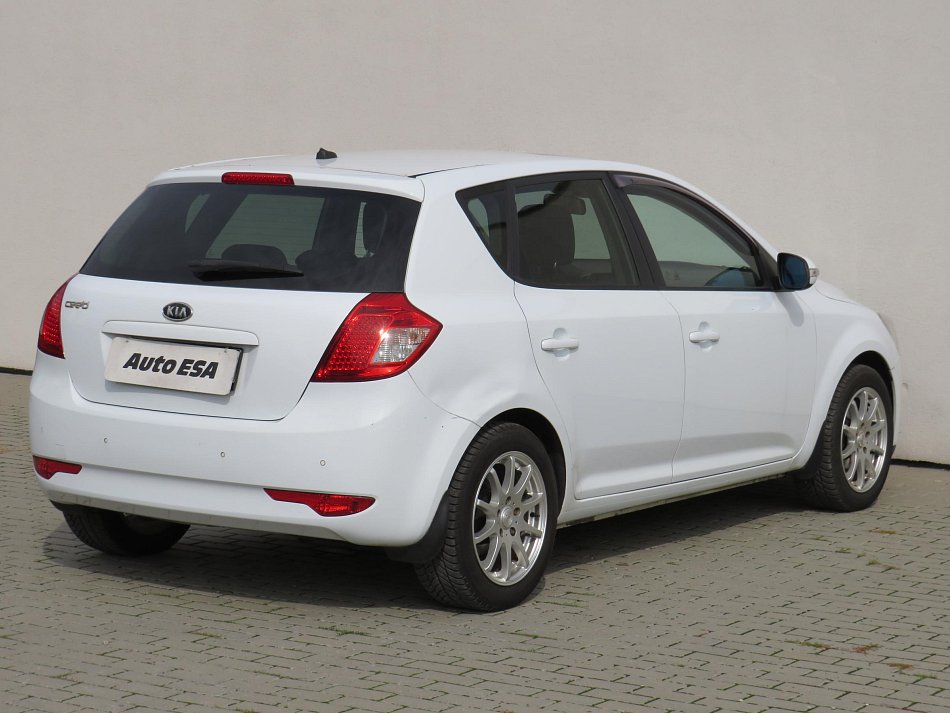 Kia Ceed 1.6 i 