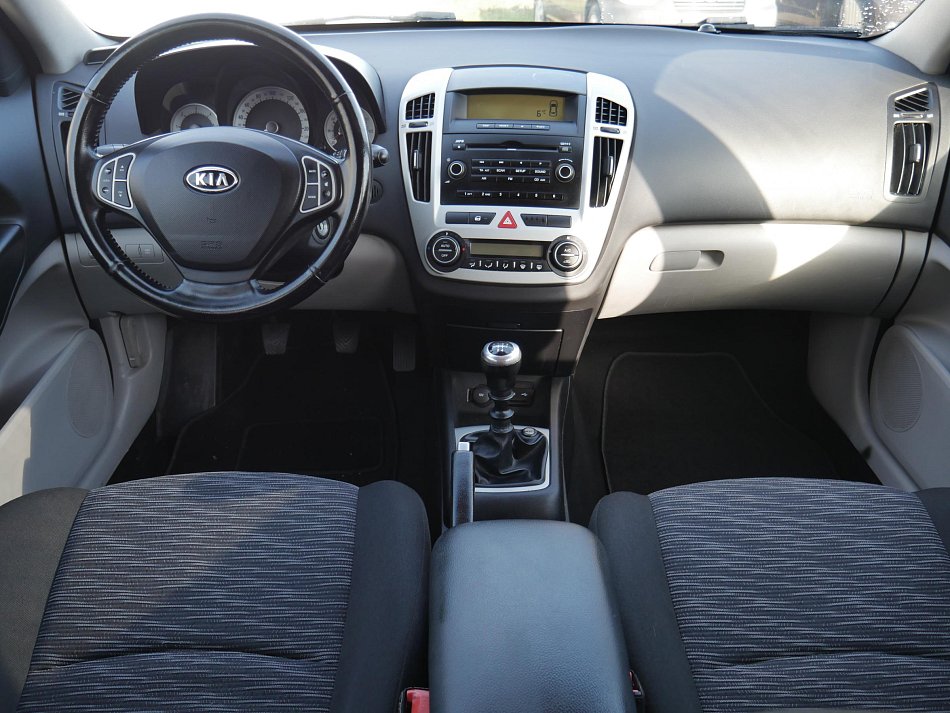 Kia Ceed 1.6 CRDi 