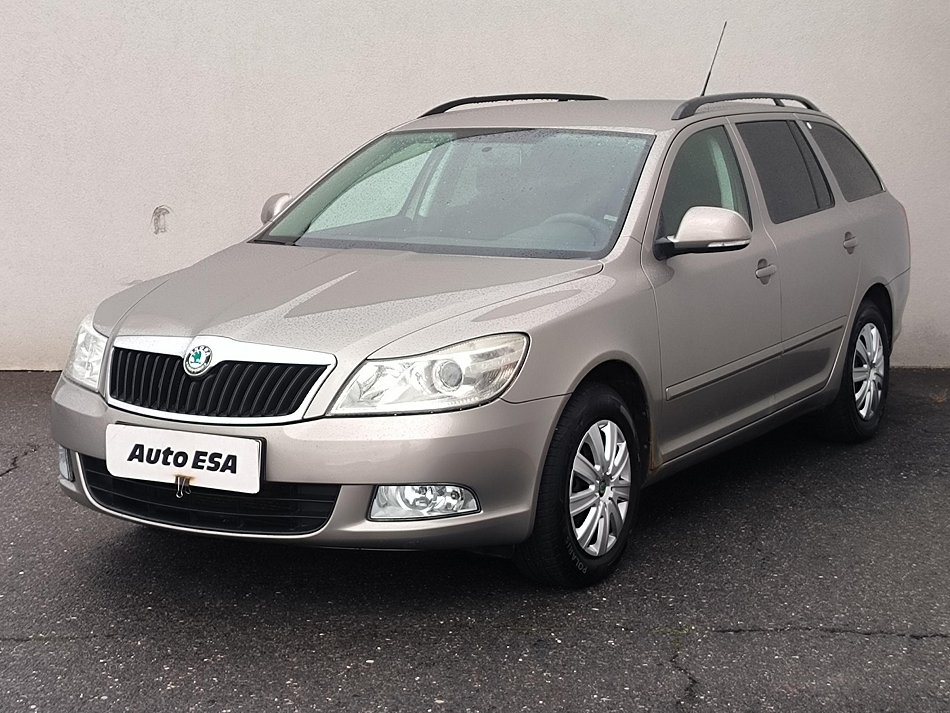 Škoda Octavia II 1.6 MPI Ambiente