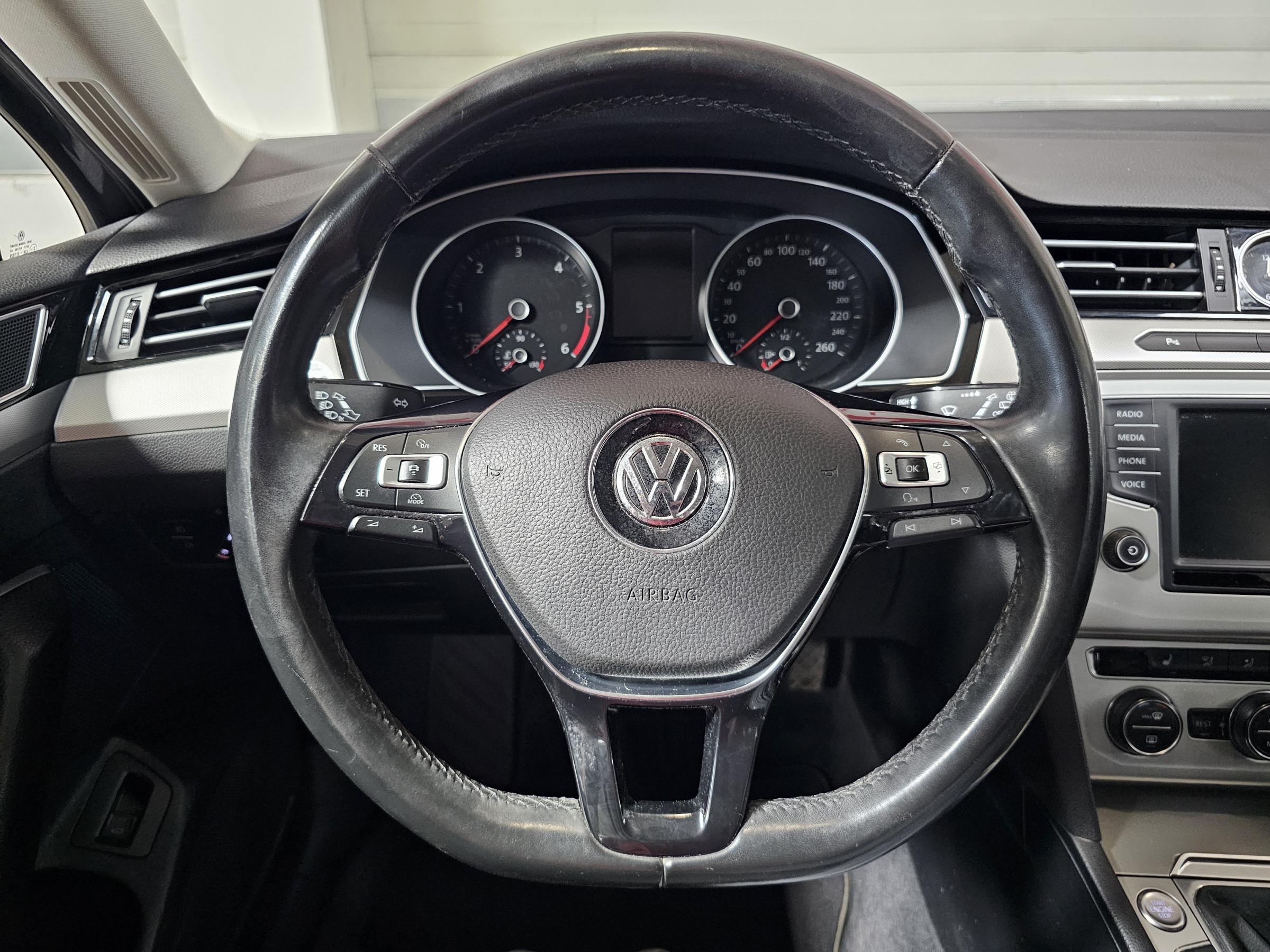 Volkswagen Passat, 2015 - pohled č. 17