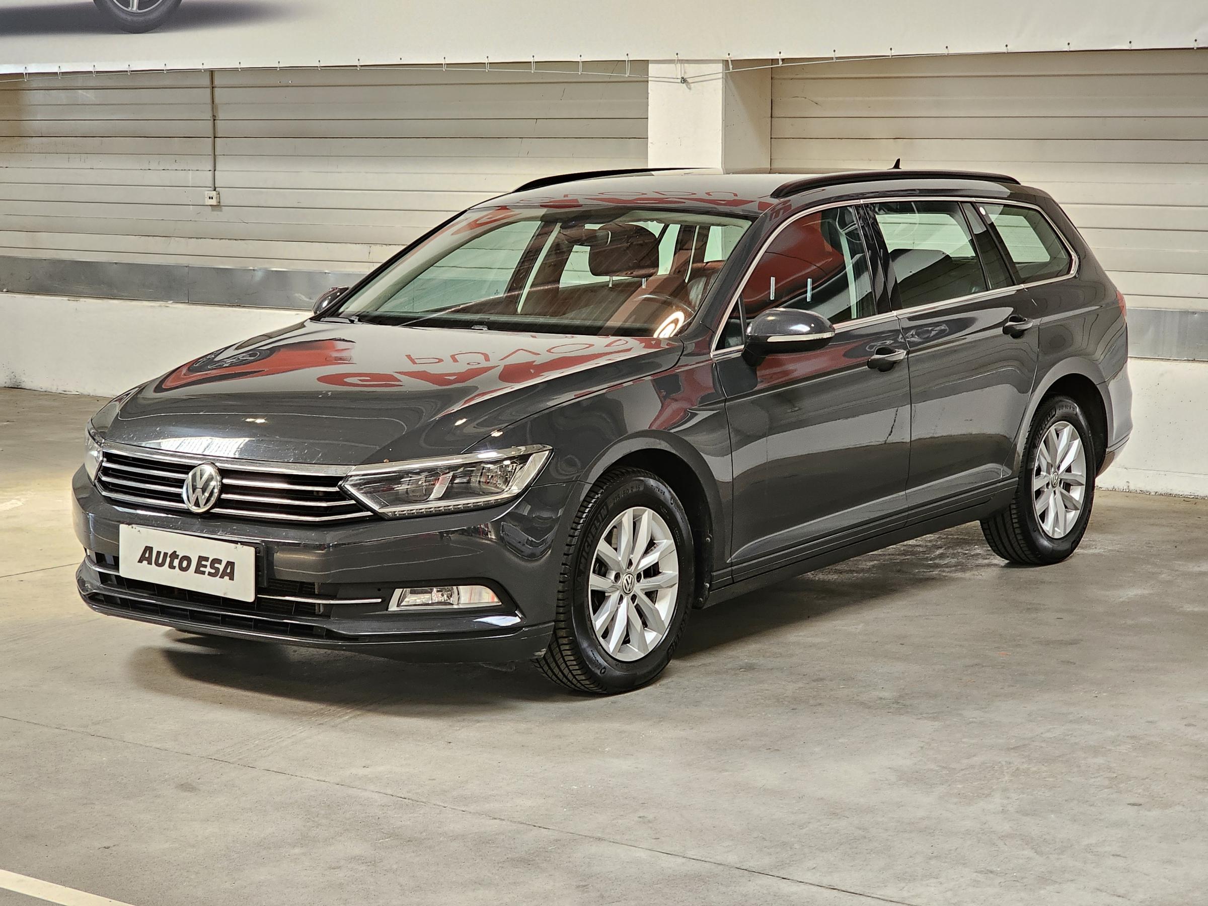 Volkswagen Passat, 2015 - pohled č. 3