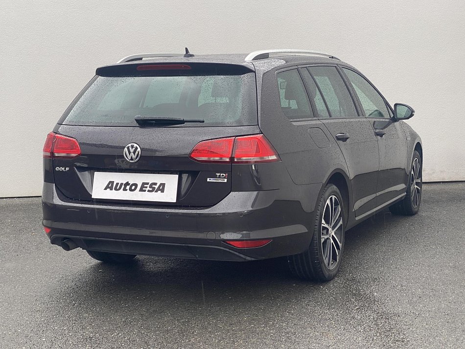 Volkswagen Golf 1.6TDi Lounge VII