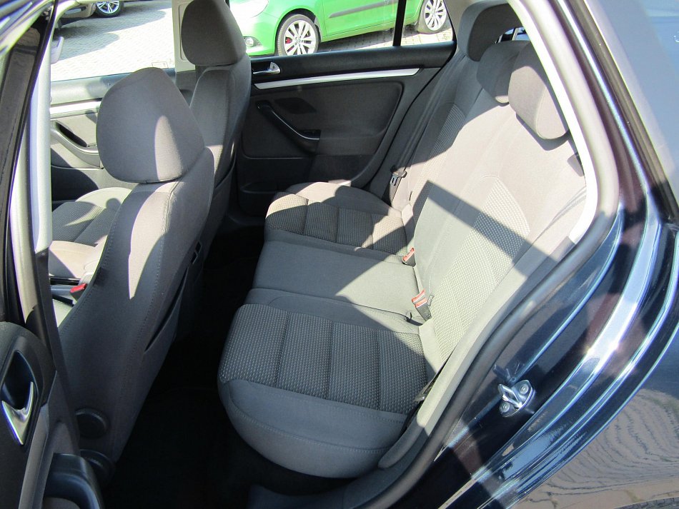 Volkswagen Golf 1.4 TSi 