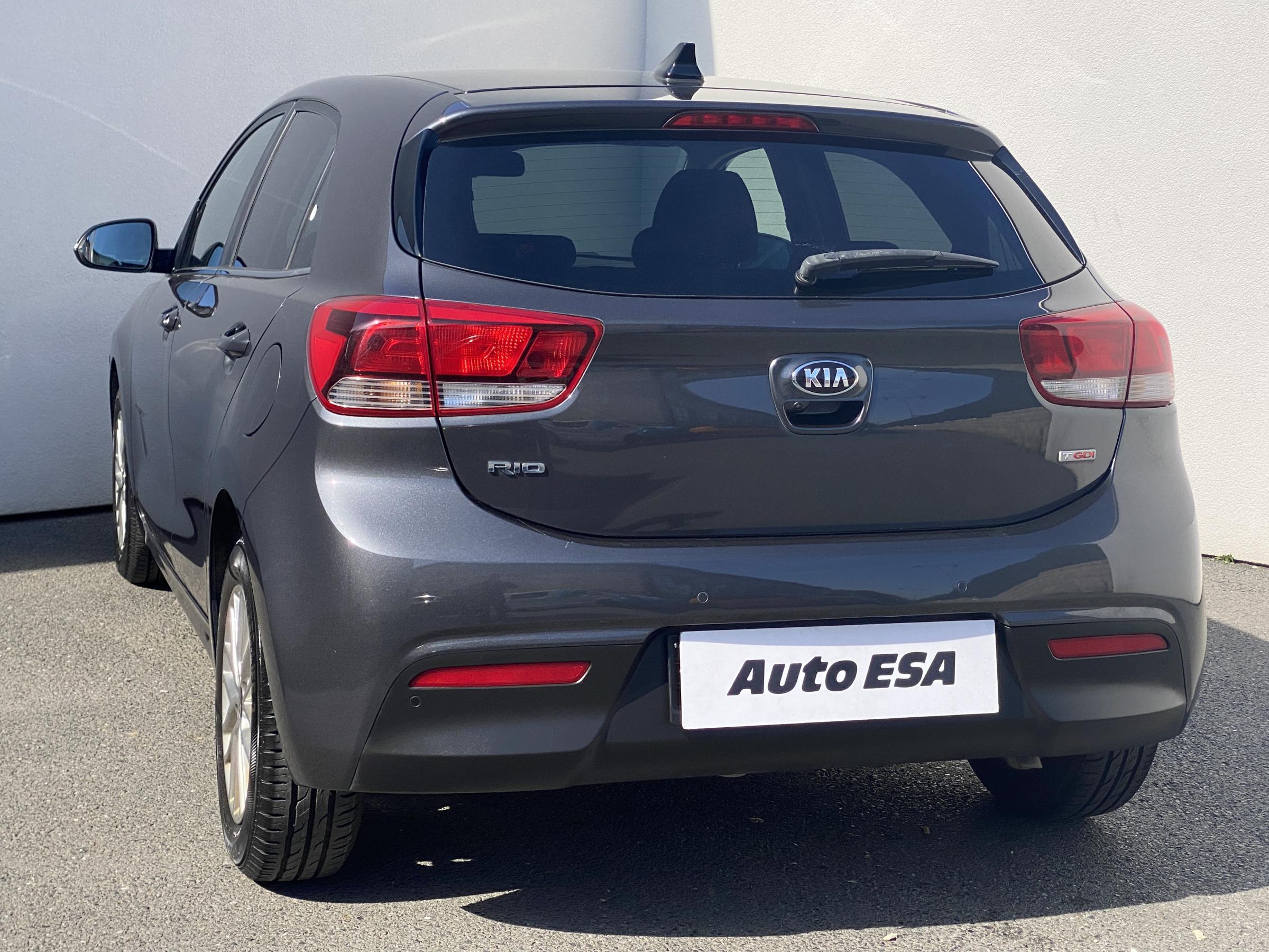 Kia Rio, 2020 - pohled č. 6