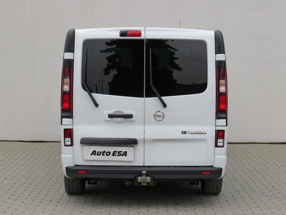 Opel Vivaro 1.6CDTi  L2 9míst