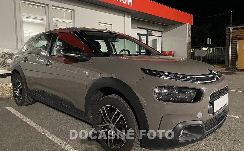 Citroën C4 Cactus 1.2i 