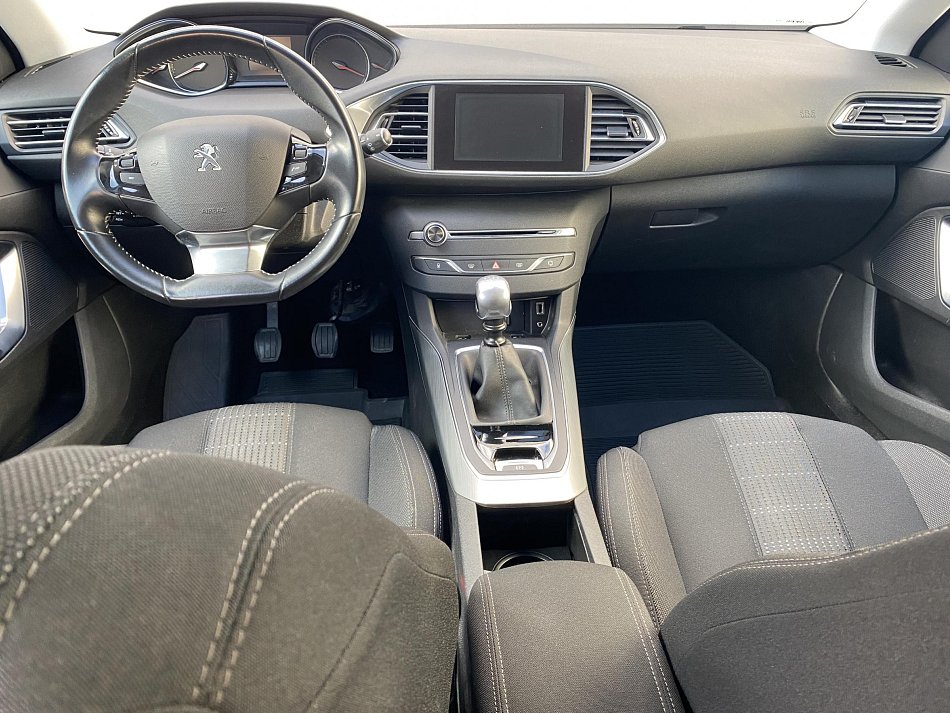 Peugeot 308 1.6 HDi 