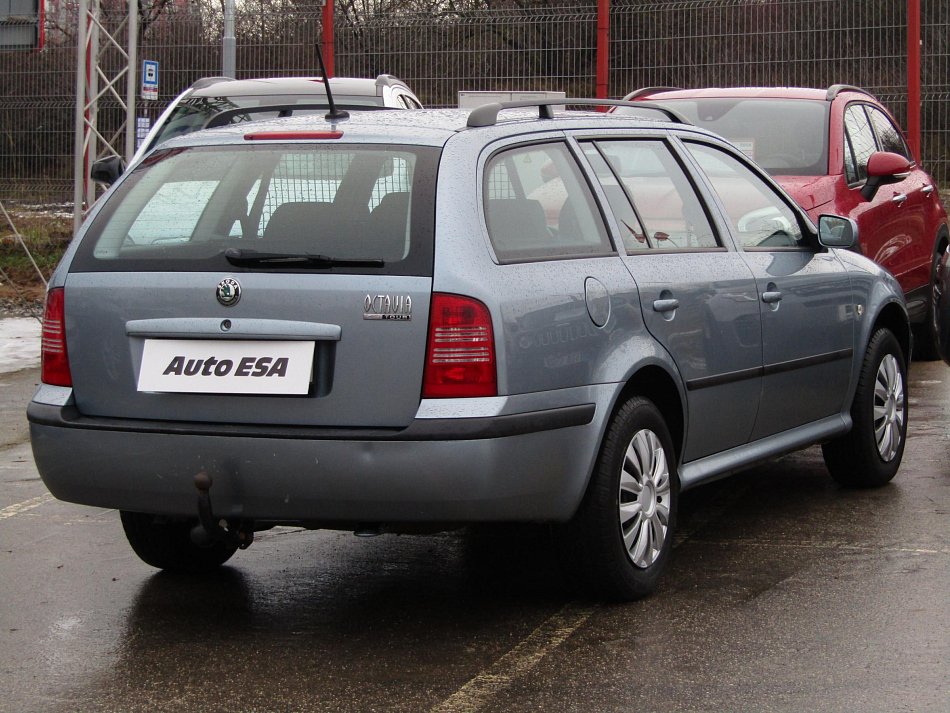 Škoda Octavia 1.6 i 