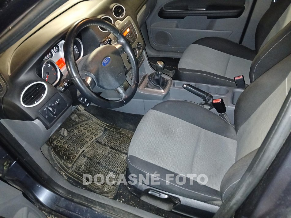 Ford Focus 1.6i 