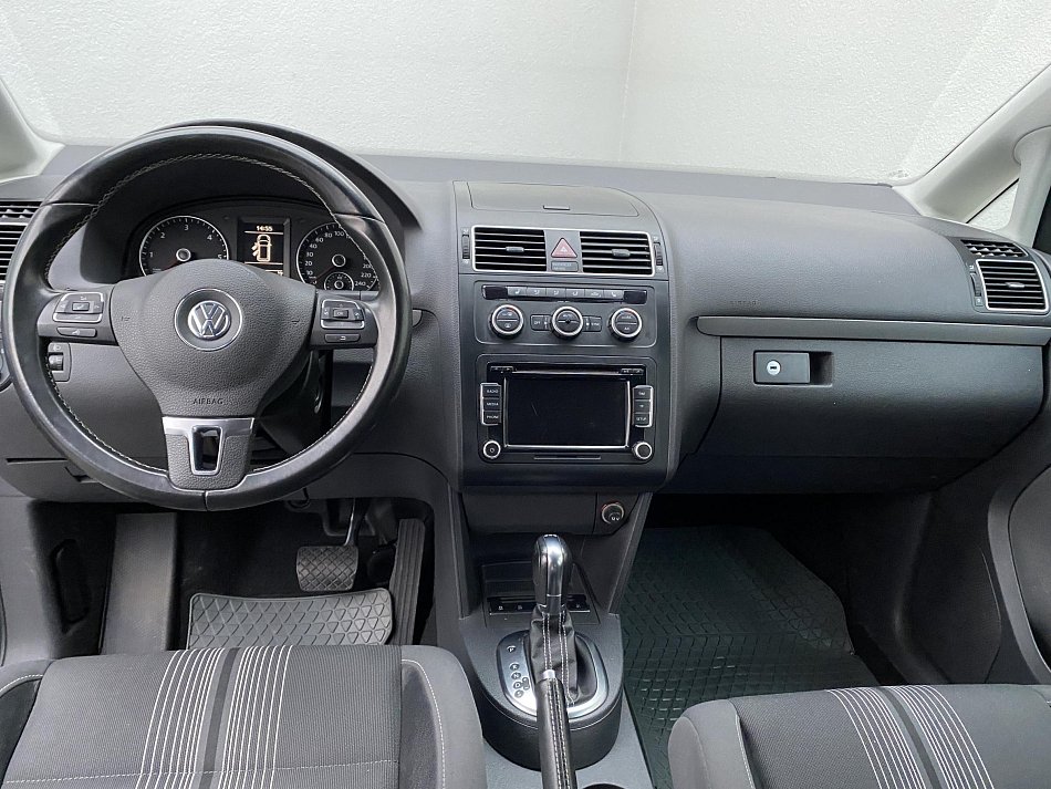 Volkswagen Touran 2.0 TDi Match