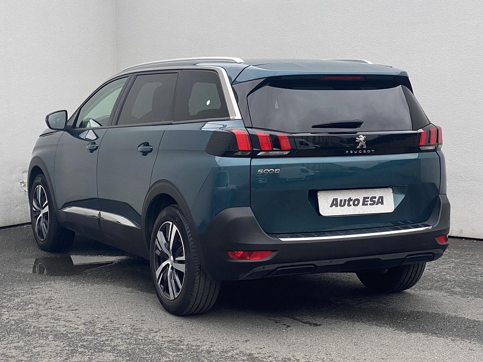 Peugeot 5008 1.5 HDi Allure