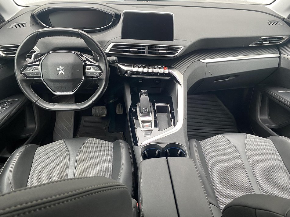 Peugeot 5008 1.5 HDi Allure