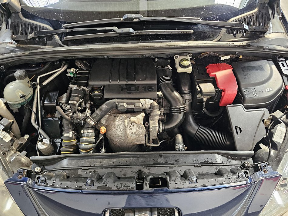 Peugeot 308 1.6 HDi 