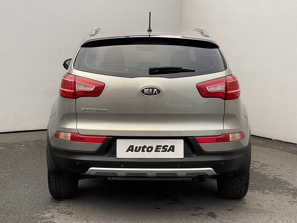 Kia Sportage 2.0 CVVT 