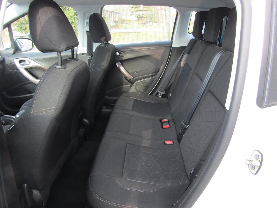 Peugeot 2008 1.6HDi 