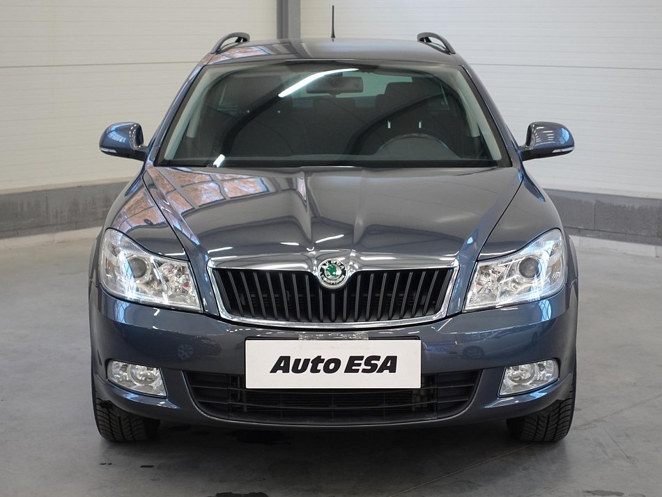 Škoda Octavia II 2.0TDi Elegance 4x4