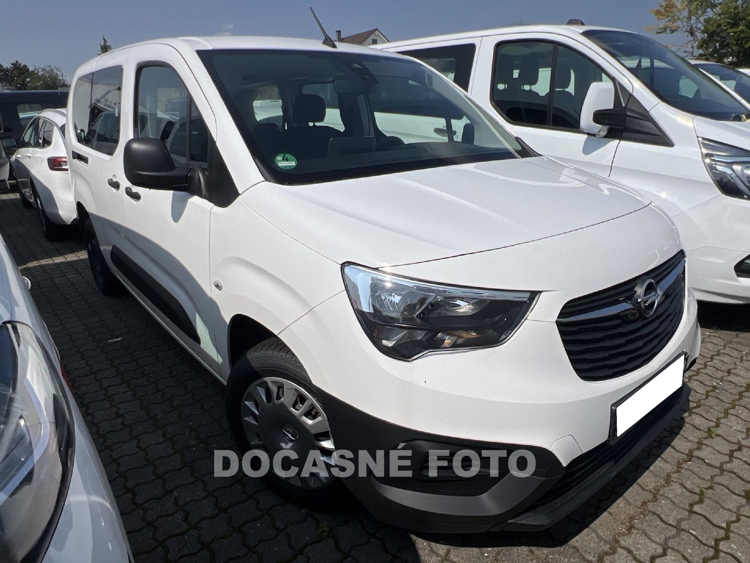 Opel Combo, 2021 - celkový pohled