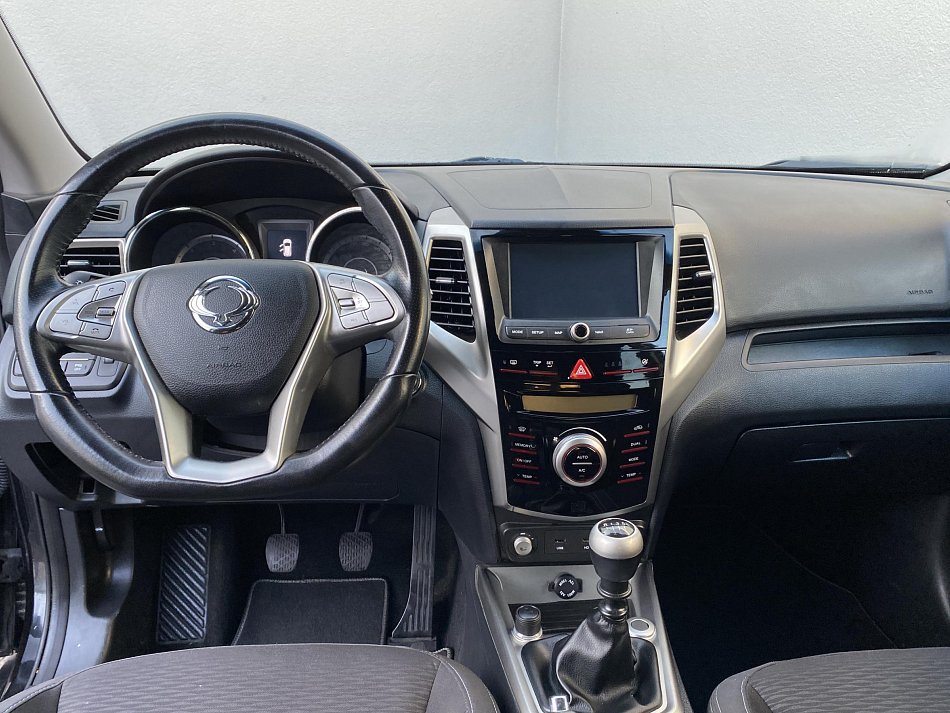 SsangYong Tivoli 1.6 E-XDi  4WD