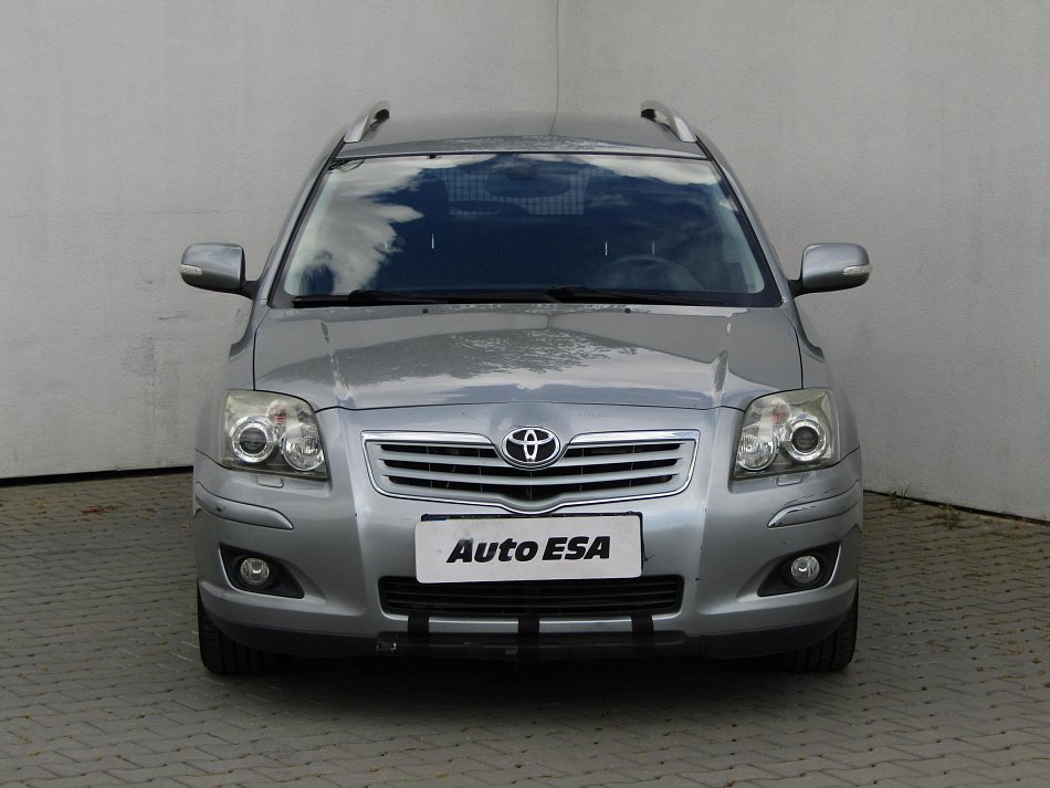 Toyota Avensis 2.2 D4D 