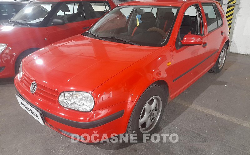 Volkswagen Golf 1.4 