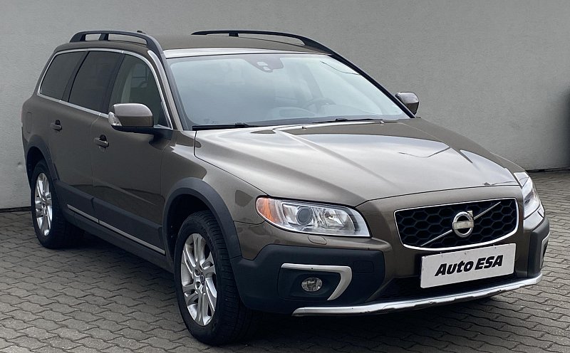 Volvo XC70 2.4 D4 Momentum AWD