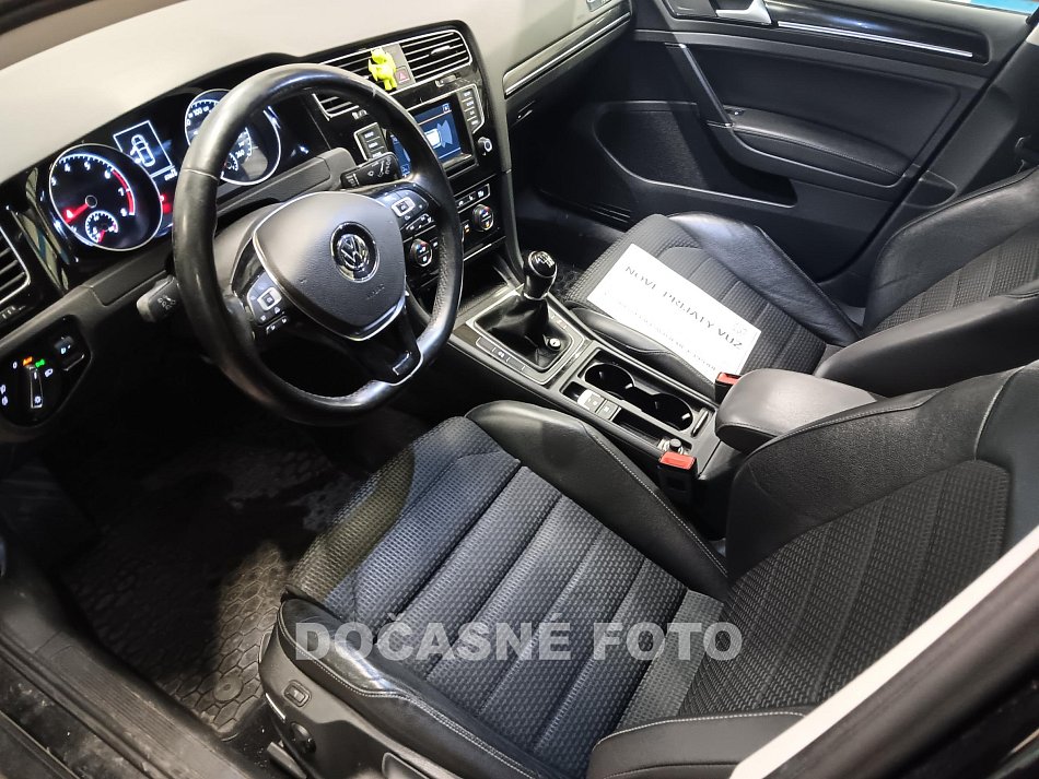 Volkswagen Golf 1.4TSI  7