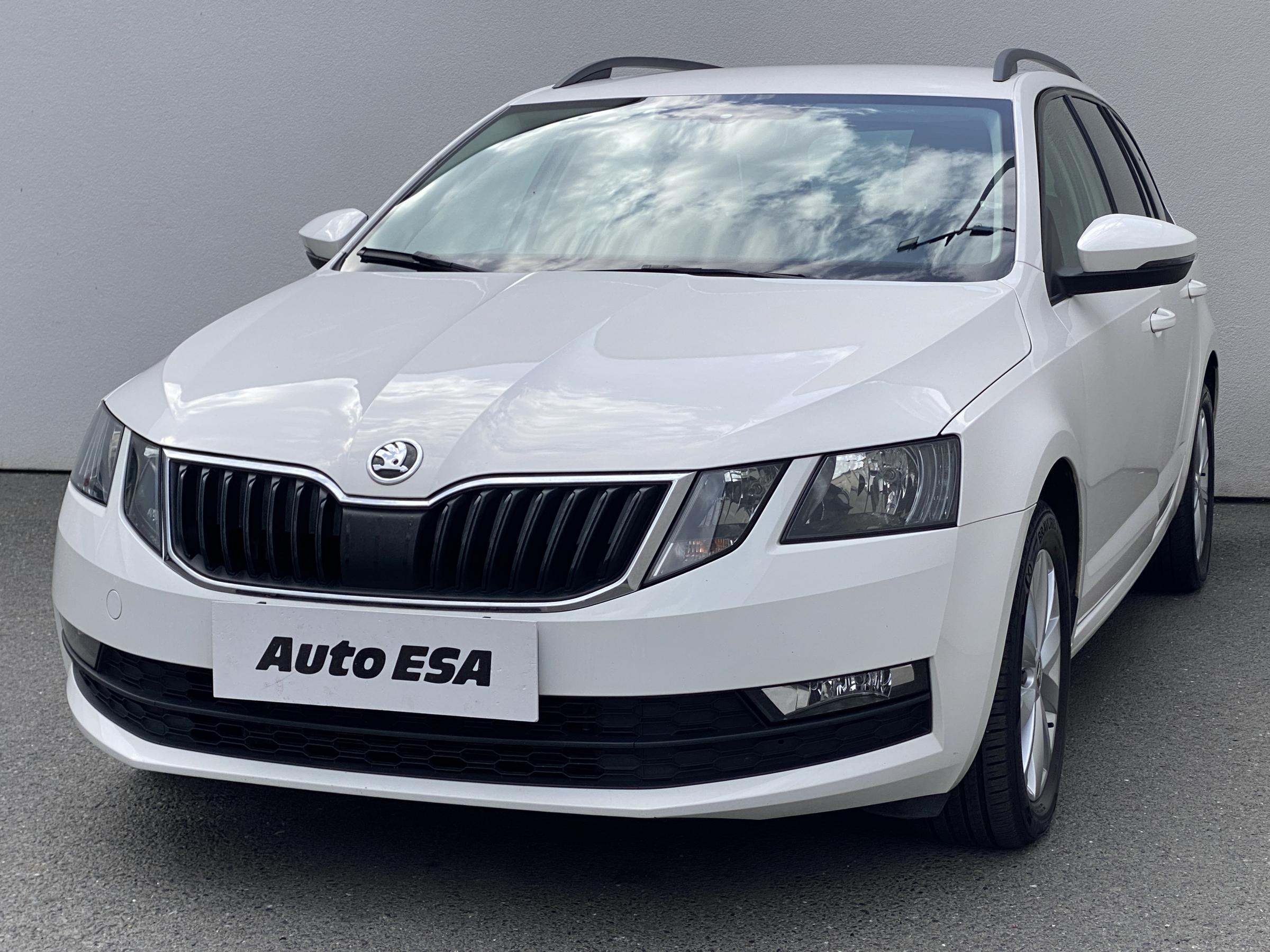 Škoda Octavia III, 2019 - pohled č. 4