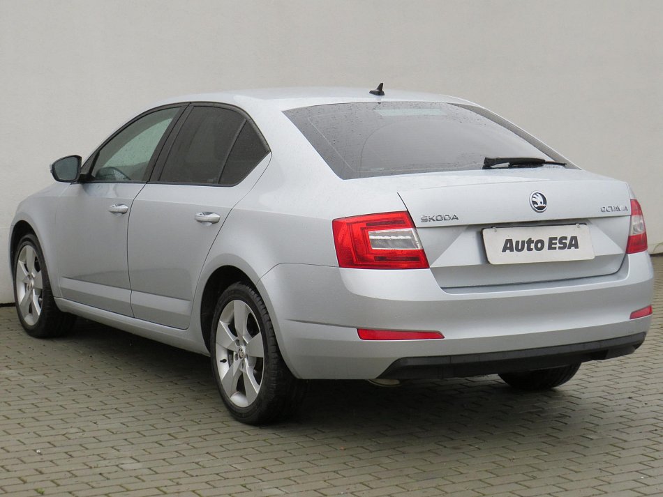 Škoda Octavia III 2.0TDi Elegance