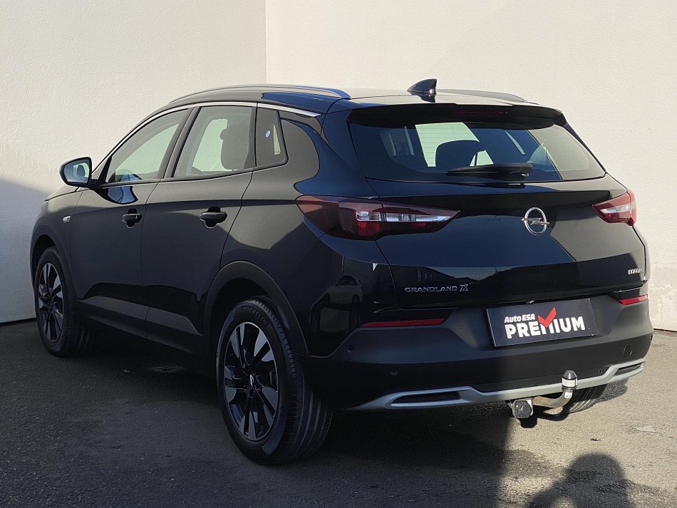 Opel Grandland X 1.2T Elegance