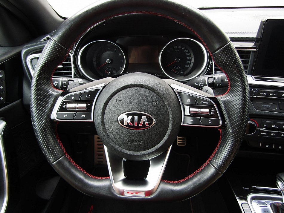 Kia Ceed 1.6 T-GDi GT