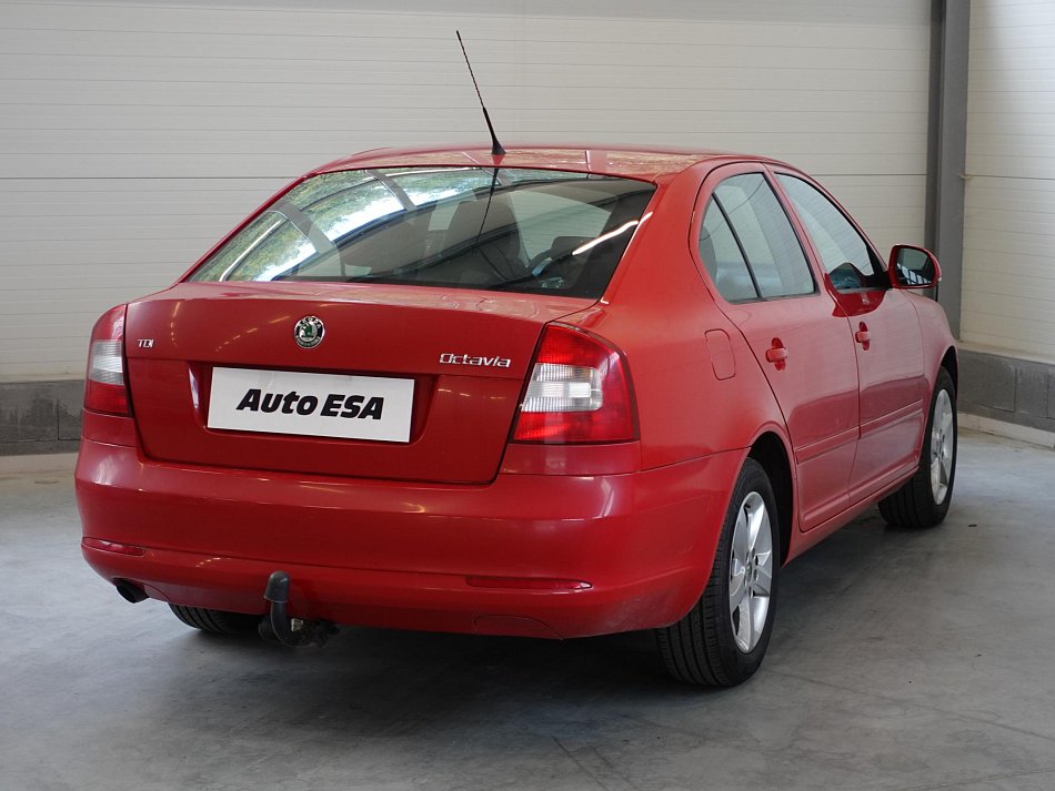 Škoda Octavia II 1.6 TDi Ambition