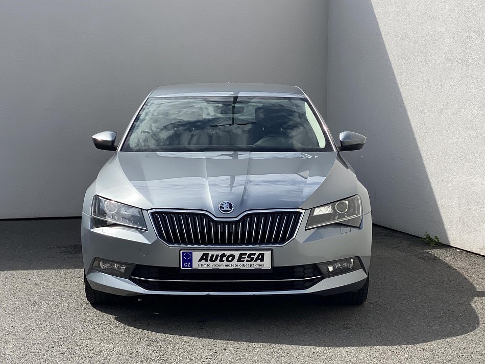 Škoda Superb III 1.8 TSI Ambition