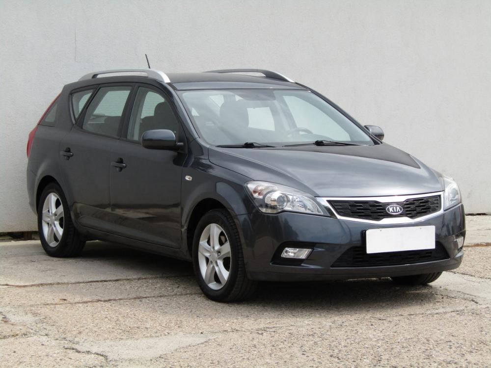 Kia Cee´d, 2010 - celkový pohled