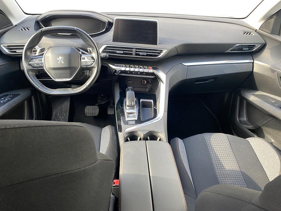 Peugeot 3008 1.5 HDi Active