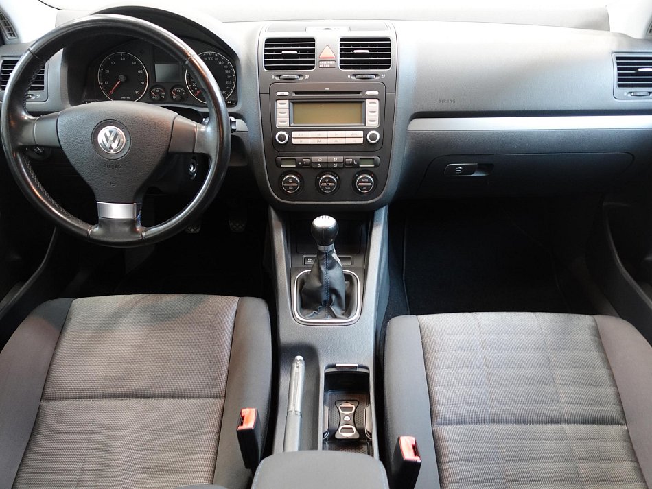 Volkswagen Golf 1.4TSI 