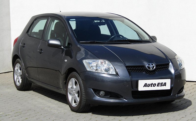 Toyota Auris 1.6 i-VTEC 